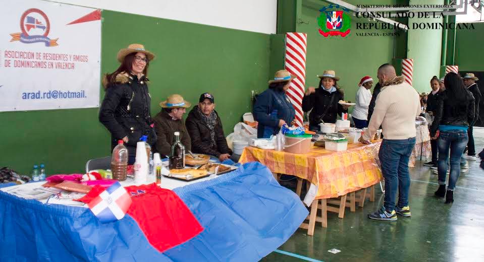 Consulado Dominicano en Valencia celebra con su comunidad las fiestas  patrias