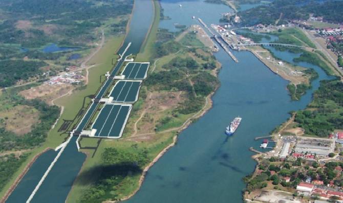 Canal de Panamá mantendrá volumen de negocios pese a desaceleración global