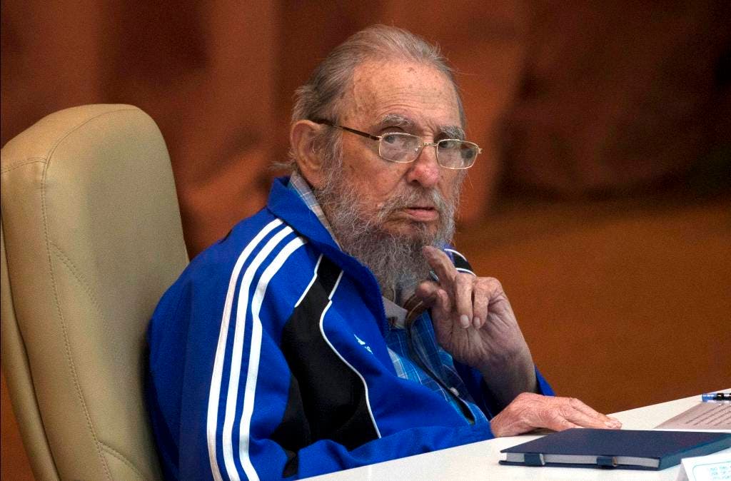 Fidel Castro con impresionante discurso: “A todos nos llegará nuestro turno, pero quedarán las ideas»   