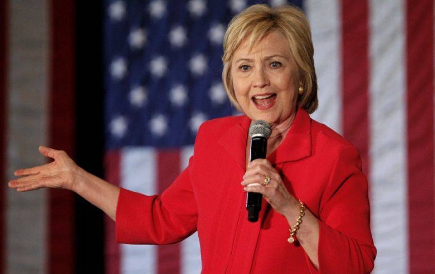FBI: Clinton no debe ser imputada por escándalo de sus correos electrónicos