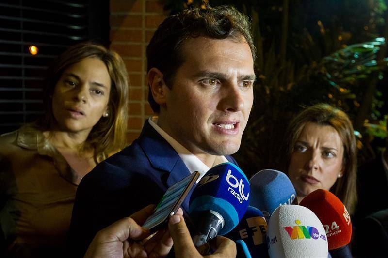 Rivera promete ayudar a Venezuela y se solidariza con los políticos presos