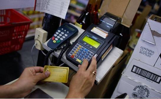 Banco de EEUU emite tarjeta de crédito para uso en Cuba Recibidos