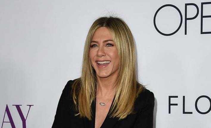 Jennifer Aniston culpa a los diarios de cotilleos de la verguenza corporal