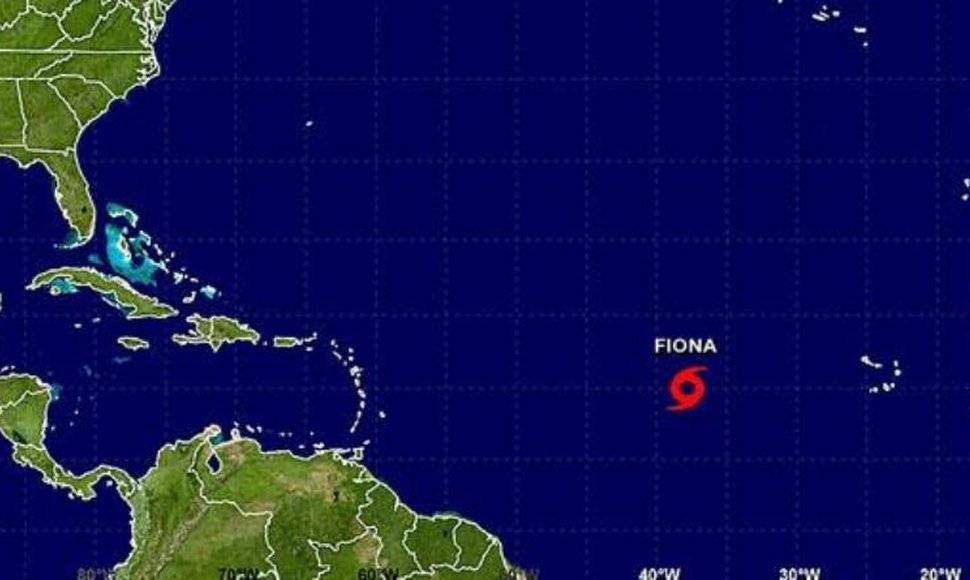 Fiona se degrada a depresión tropical en su avance hacia las Bermudas