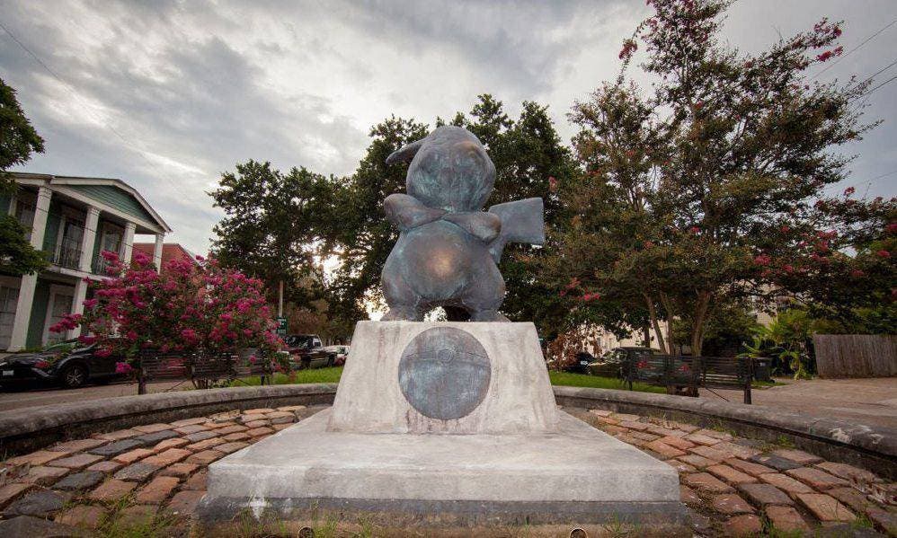 Estatua de Pokémon aparece en parque de New Orleans
