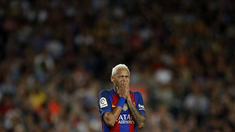 Corte reabre caso contra Neymar por transferencia al Barcelona