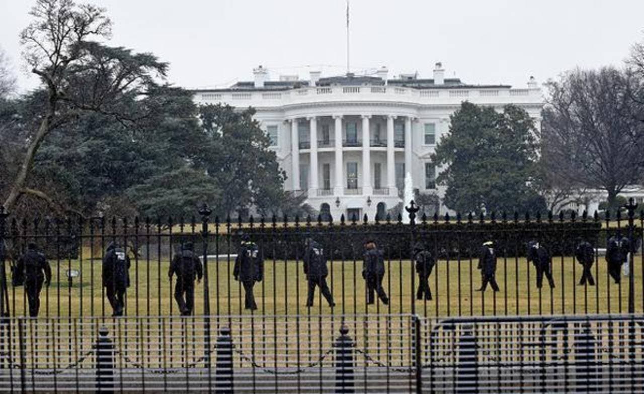 La policía encuentra un “paquete sospechoso” en cercanías de la Casa Blanca