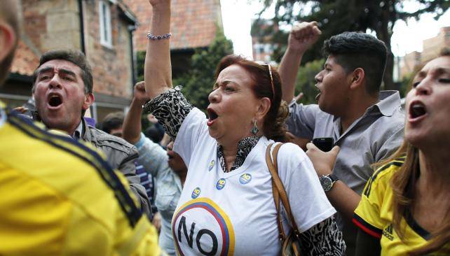 Incertidumbre en Colombia tras la derrota del acuerdo de paz