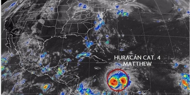 El huracán Matthew gana de nuevo intensidad y sube a categoría 4