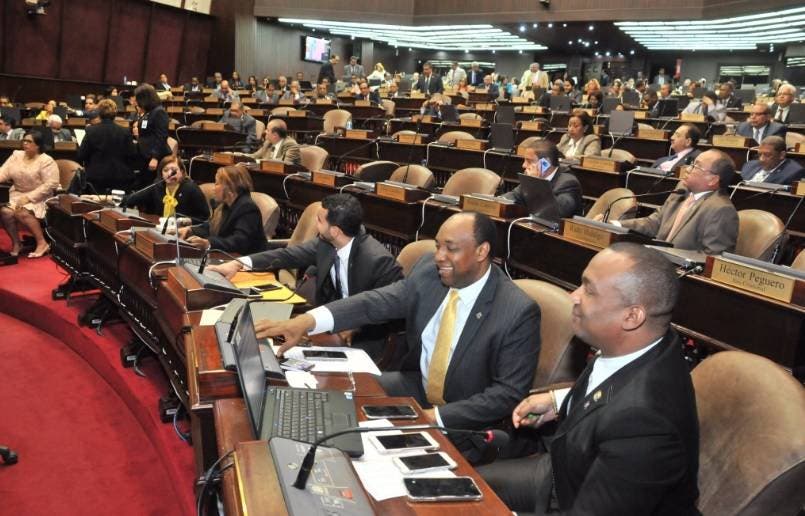 Diputados aprueban emisión bonos por RD$122.888 millones para sustentar Presupuesto