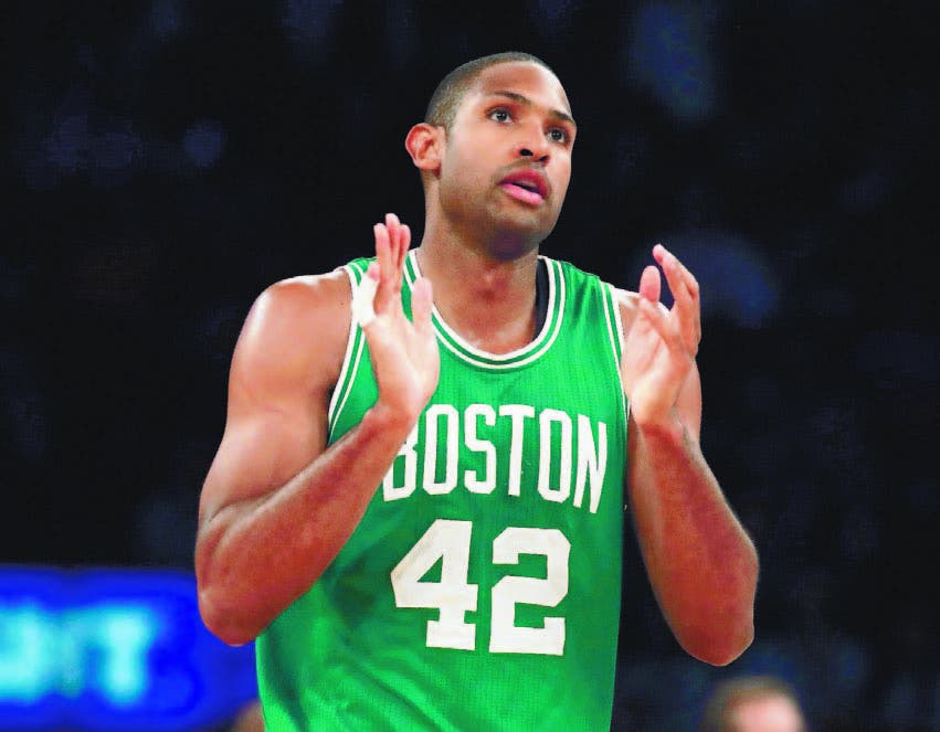 AL HORFORD Anota 26 pts y propina seis tapones
