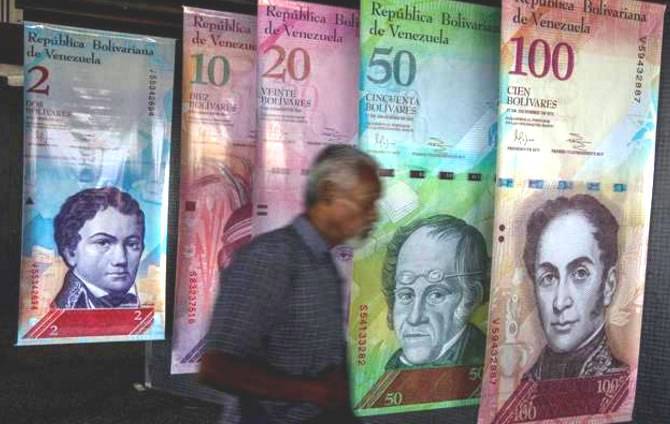 Venezuela presenta nuevos billetes y monedas para hacer frente a la inflación