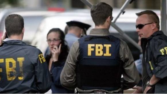 El FBI alerta de amenazas del EI a iglesias y celebraciones navideñas en EEUU