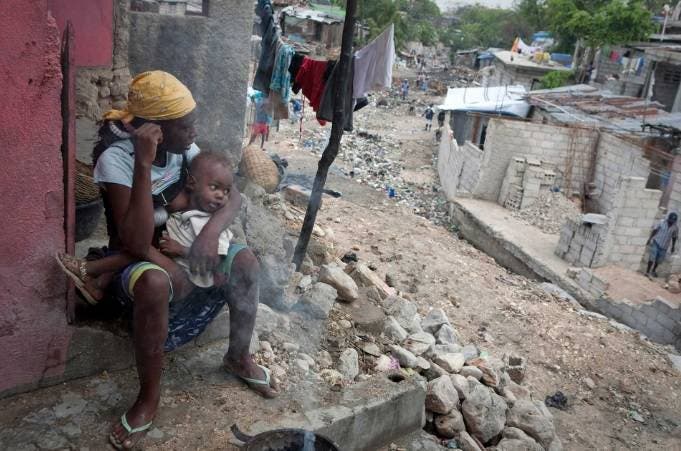 Francia puede mejorar la ayuda a Haití, dice canciller