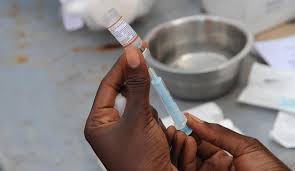 Ensayo demuestran eficacia de la que será la primera vacuna contra el ébola