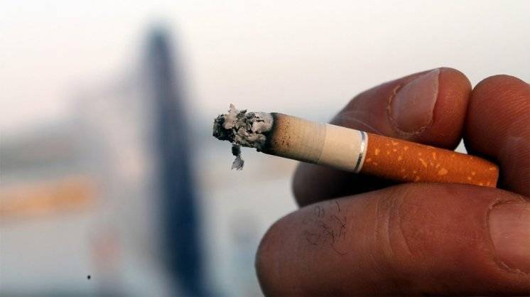 Fumar apenas un cigarrillo por día también aumenta el riesgo de muerte