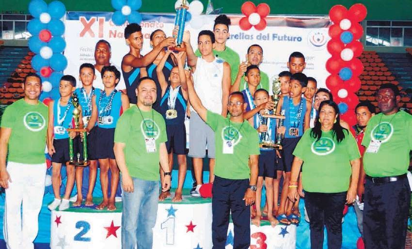 Santiago se corona campeón gimnasia “Estrellas del Futuro”