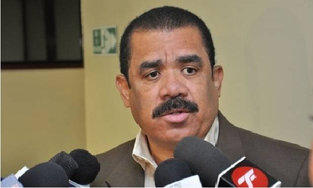 Sánchez Roa pide a senadores rechazar tasa cero