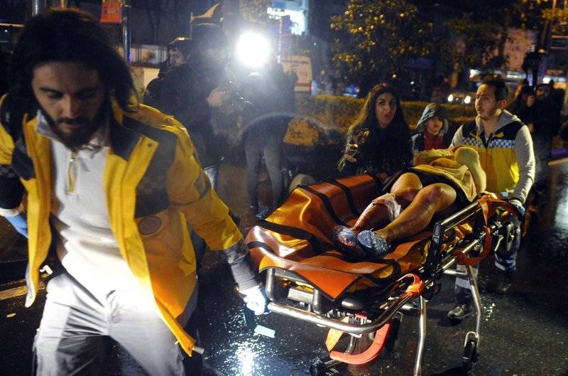 Policía turca busca al atacante que causó 39 muertos en un club en Año Nuevo en Estambul