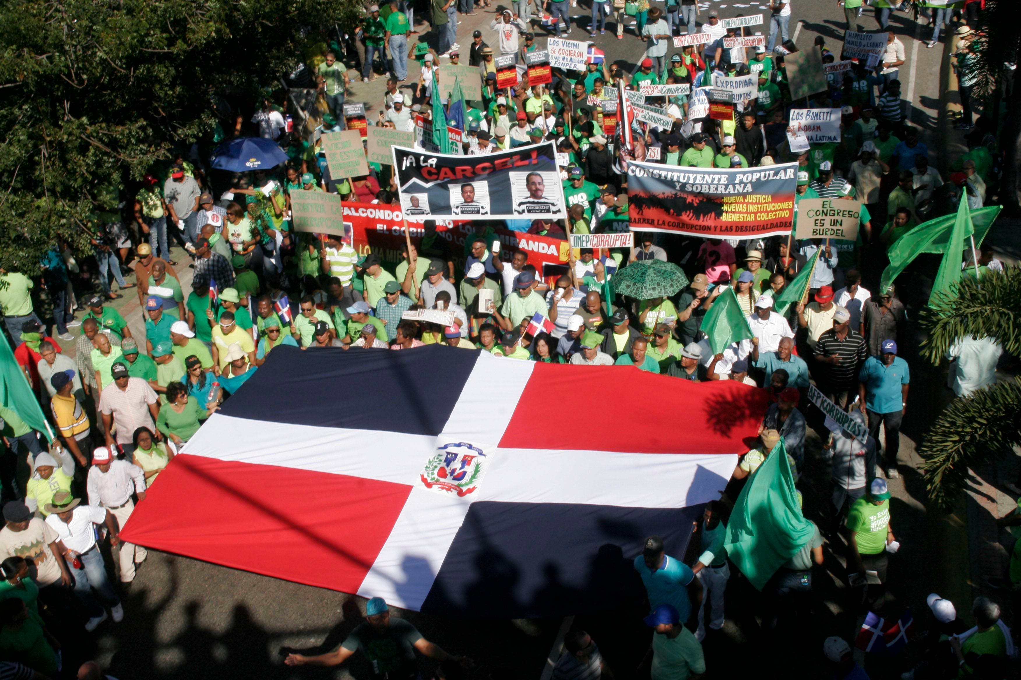 Decenas De Miles De Manifestantes Proclaman El Inicio Del Fin De La ...