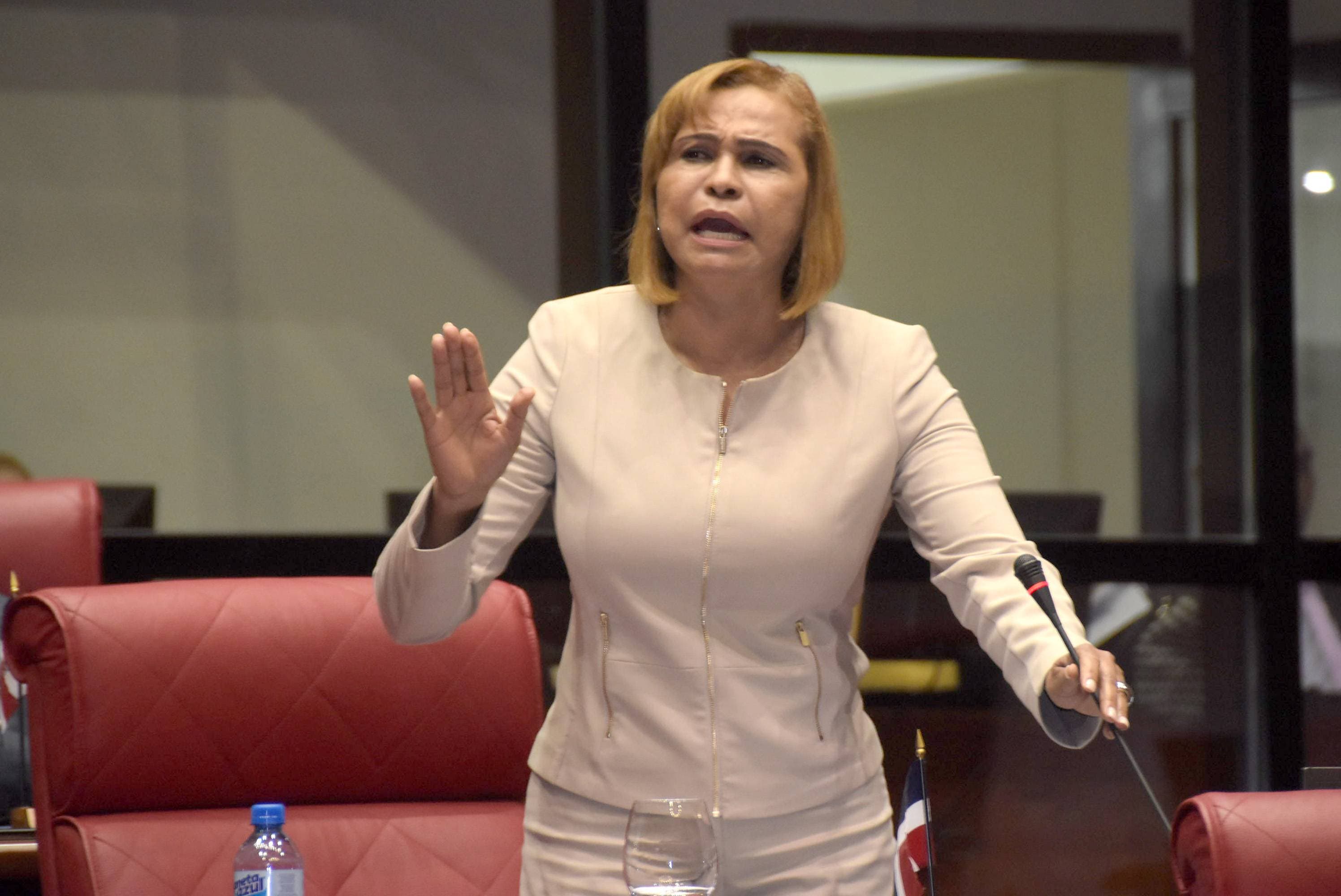 Video: Vea aquí » Lo último» de la senadora Sonia Mateo