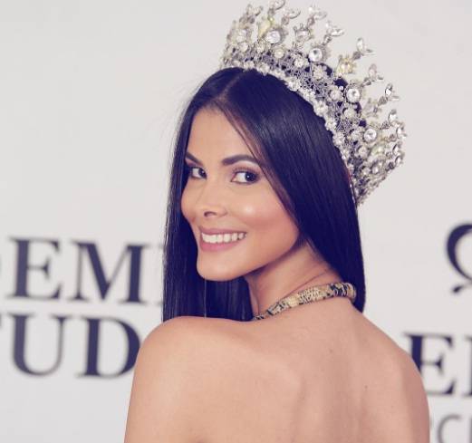 Videos: Karim Abu Naba’a pide ayuda económica para que Sal García pueda ir al Miss Universo