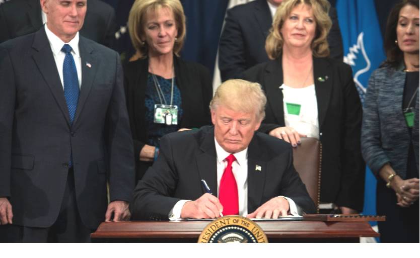Trump firma decreto para iniciar construcción de muro en frontera con México