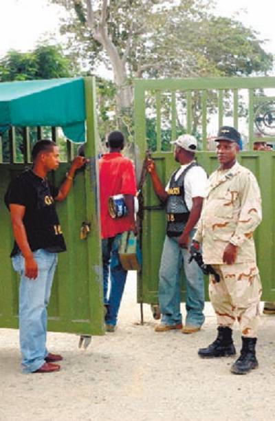 Extranjeros intentaban ingresar a Haití sin documentos