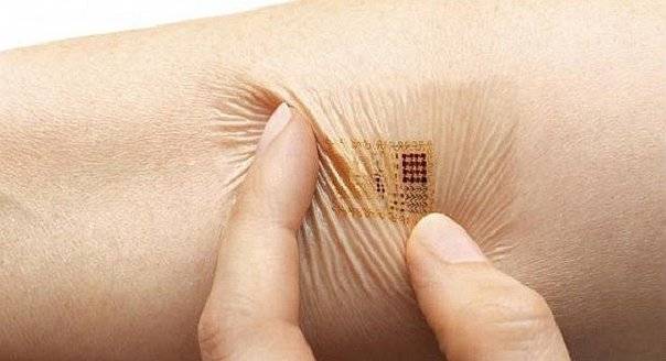 Empresa implanta “chip” bajo la piel a empleados que funciona como “llave”