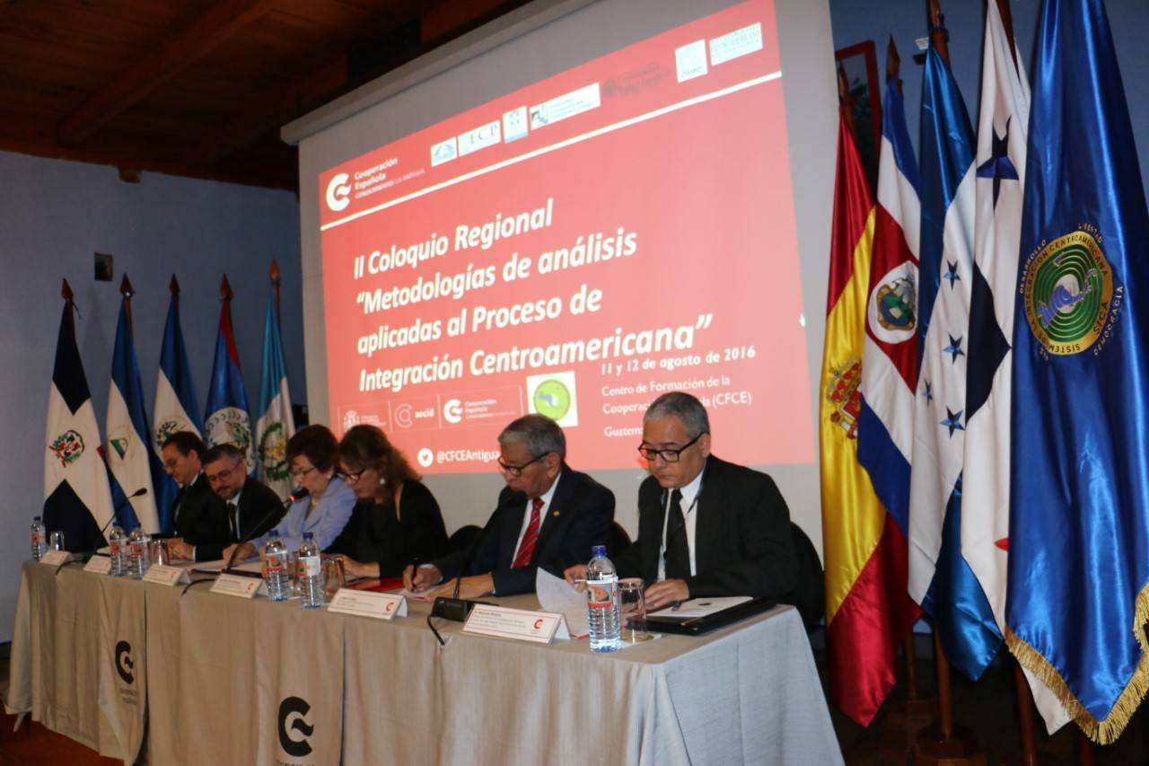 SICA anuncia convocatoria de becas «Movilidad Académica Regional 2017»