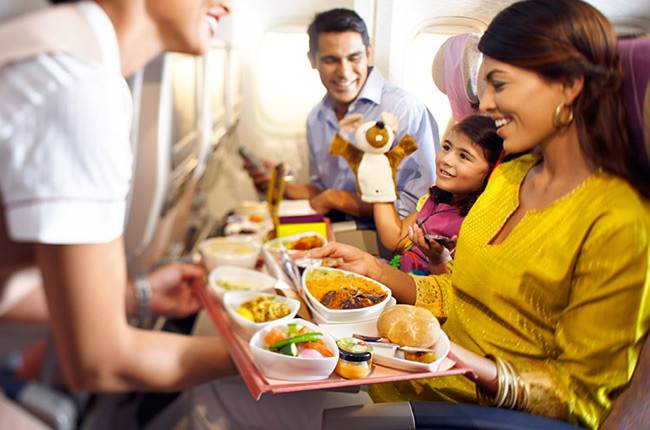 American Airlines volverá a ofrecer comidas gratis