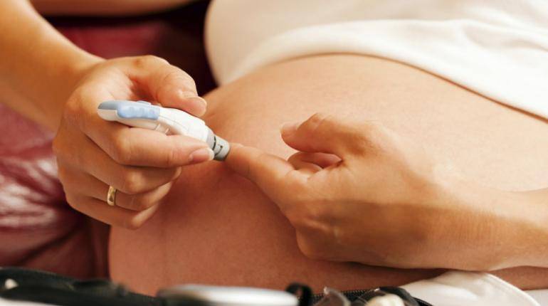 Investigadores descubren un gen que protege al feto de la diabetes de la madre