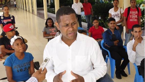 Rafelito Valenzuela advierte podría demandar al presidente FED por acusaciones