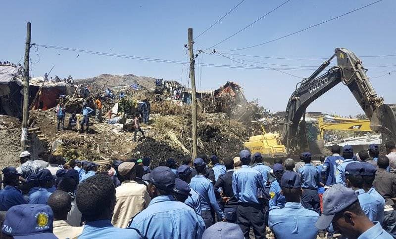 Etiopía: 15 muertos, desaparecidos por deslave en vertedero