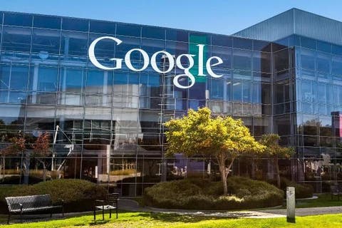 Google apunta a «noticias falsas», búsquedas injuriosas