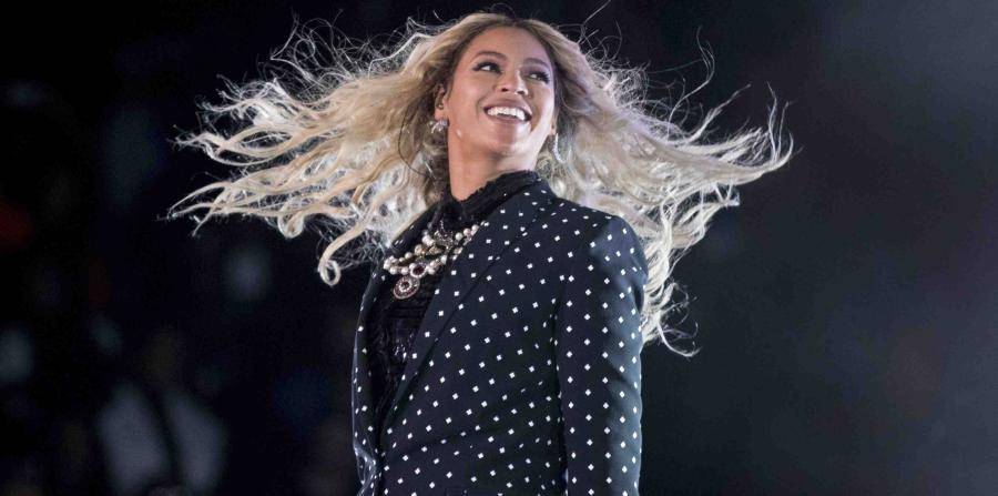 Beyonce patrocinará becas para universitarias
