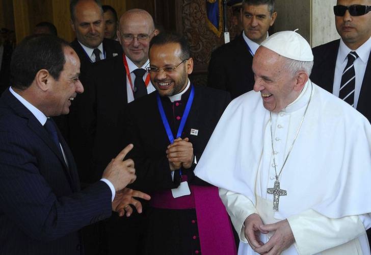 El Papa pide ante líderes musulmanes un “no” a la violencia en nombre de Dios