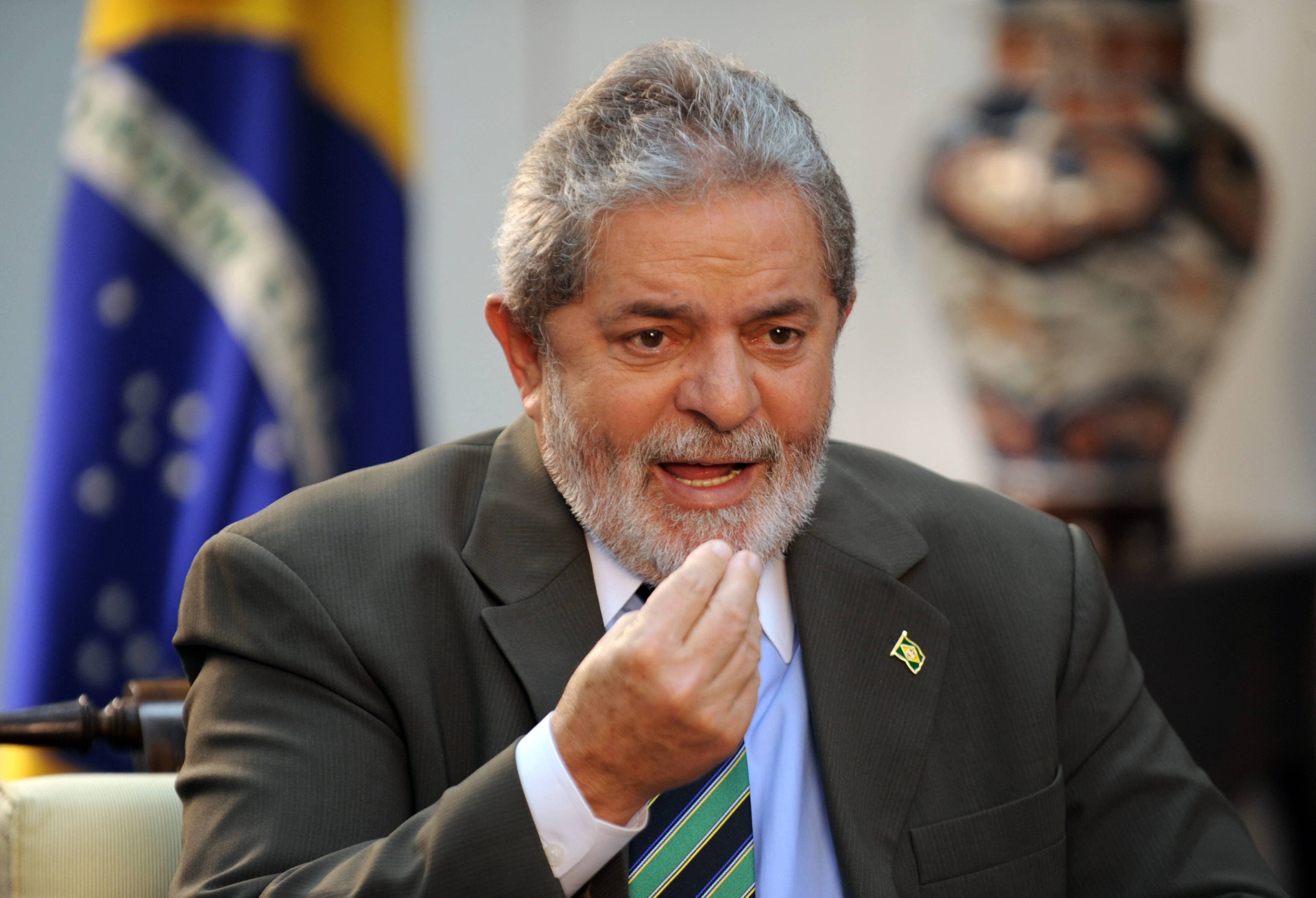 Lula: «Estoy vivo y preparándome para volver a ser candidato a la presidencia»