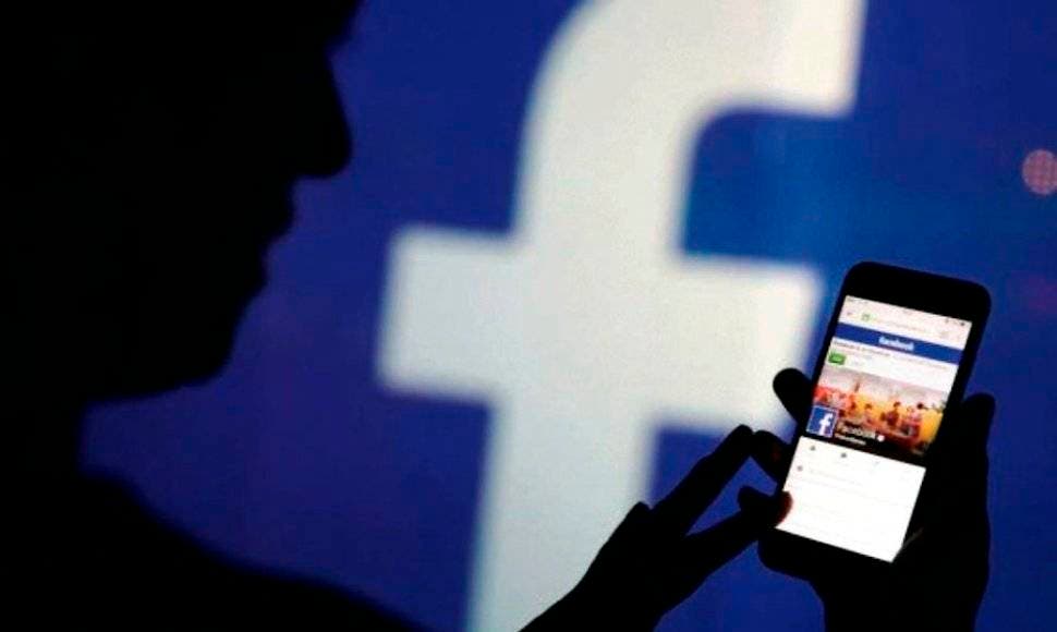 Facebook enfrenta problema de videos de violencia