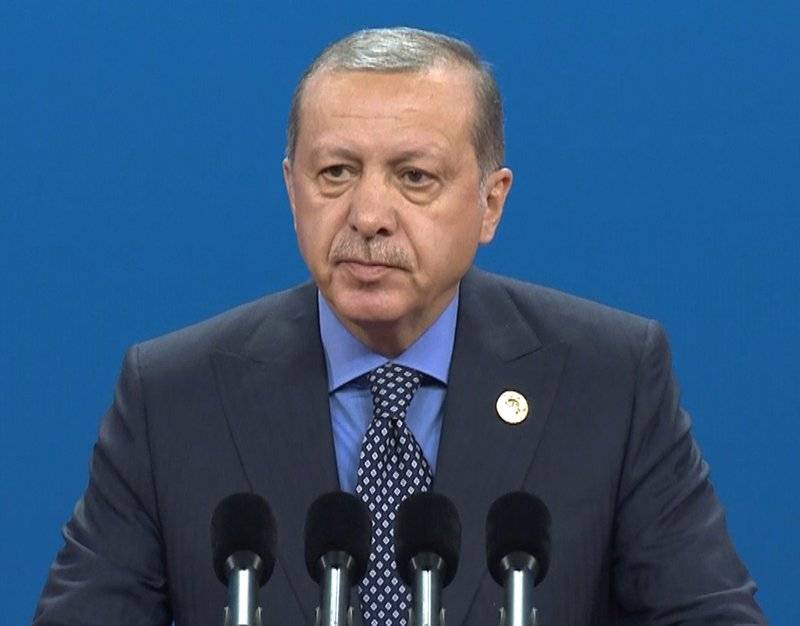Trump se reunirá con el presidente turco Erdogan