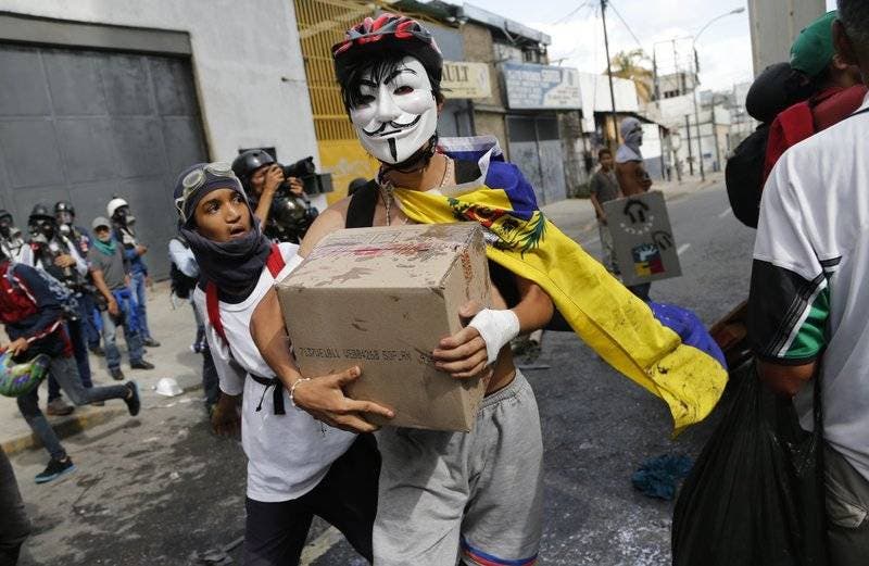 Venezuela: Aprueban la elección de Asamblea Constituyente