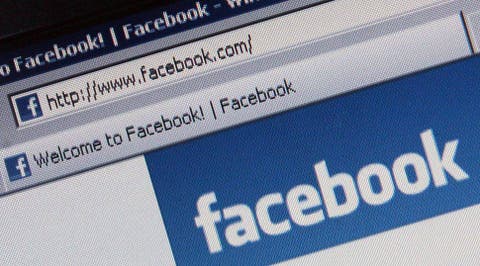 Facebook borra cuentas de «noticias falsas»