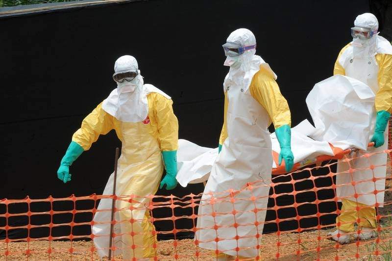 La OMS sigue a 400 contactos de pacientes de ébola en Congo