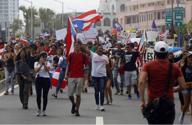 Universitarios repudian decisión de tribunal de reabrir Universidad Puerto Rico