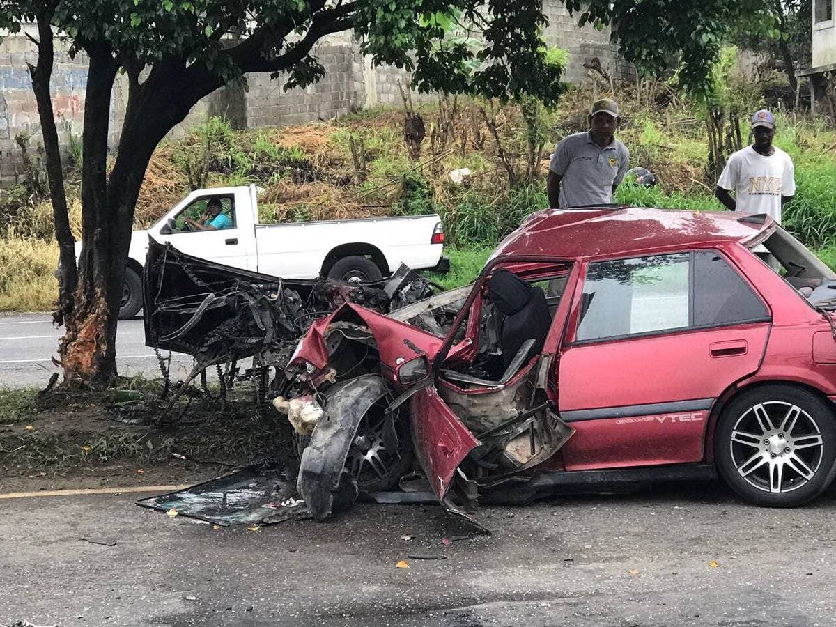Cinco heridos en accidente de tránsito en Autopista Duarte entrando a Santiago