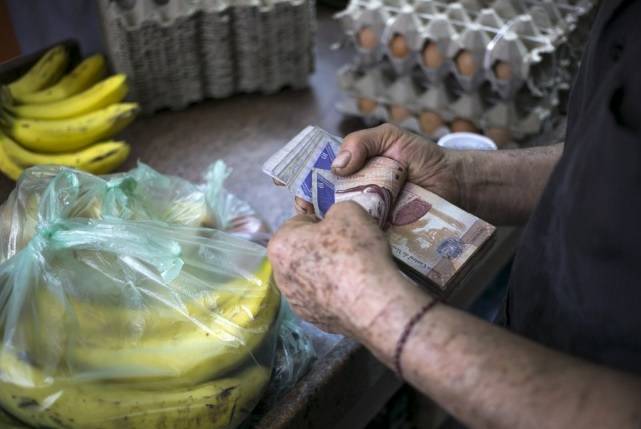 Venezuela acumula inflación de 92,8 % en lo que va de 2017