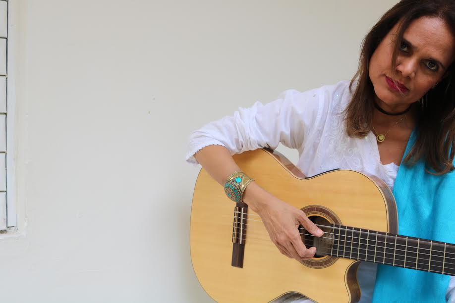 Milagros Juliao, cantante compositora,  lanza nueva Cd de música cristiana