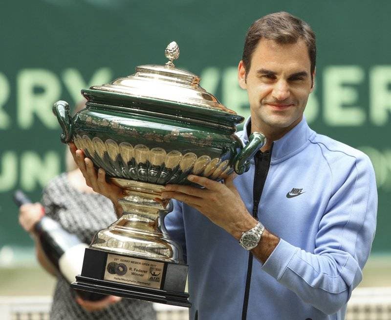 Federer se corona por 9na vez en Halle