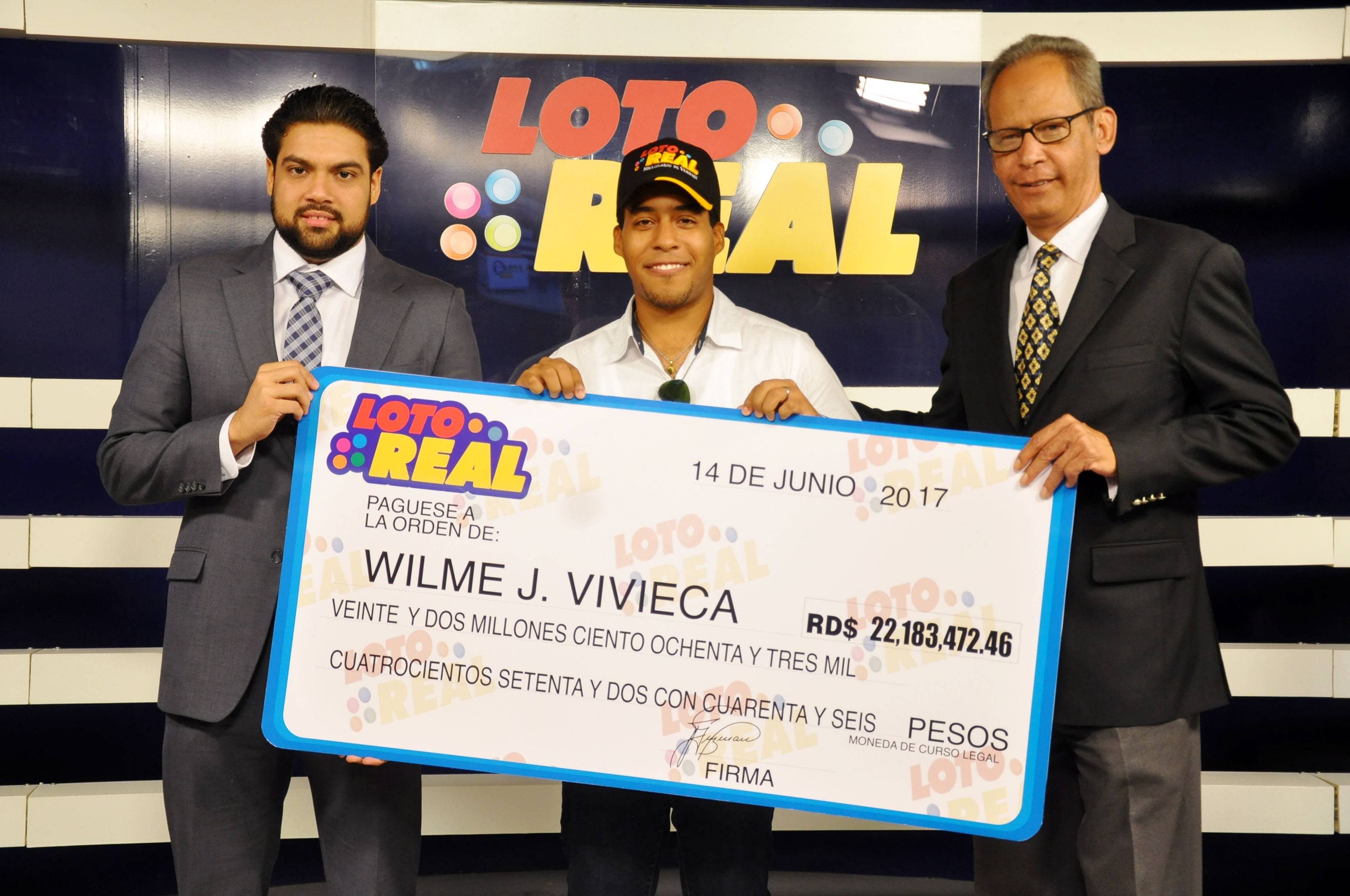 Empleado privado de San Cristóbal gana RD$22 millones en Lotería