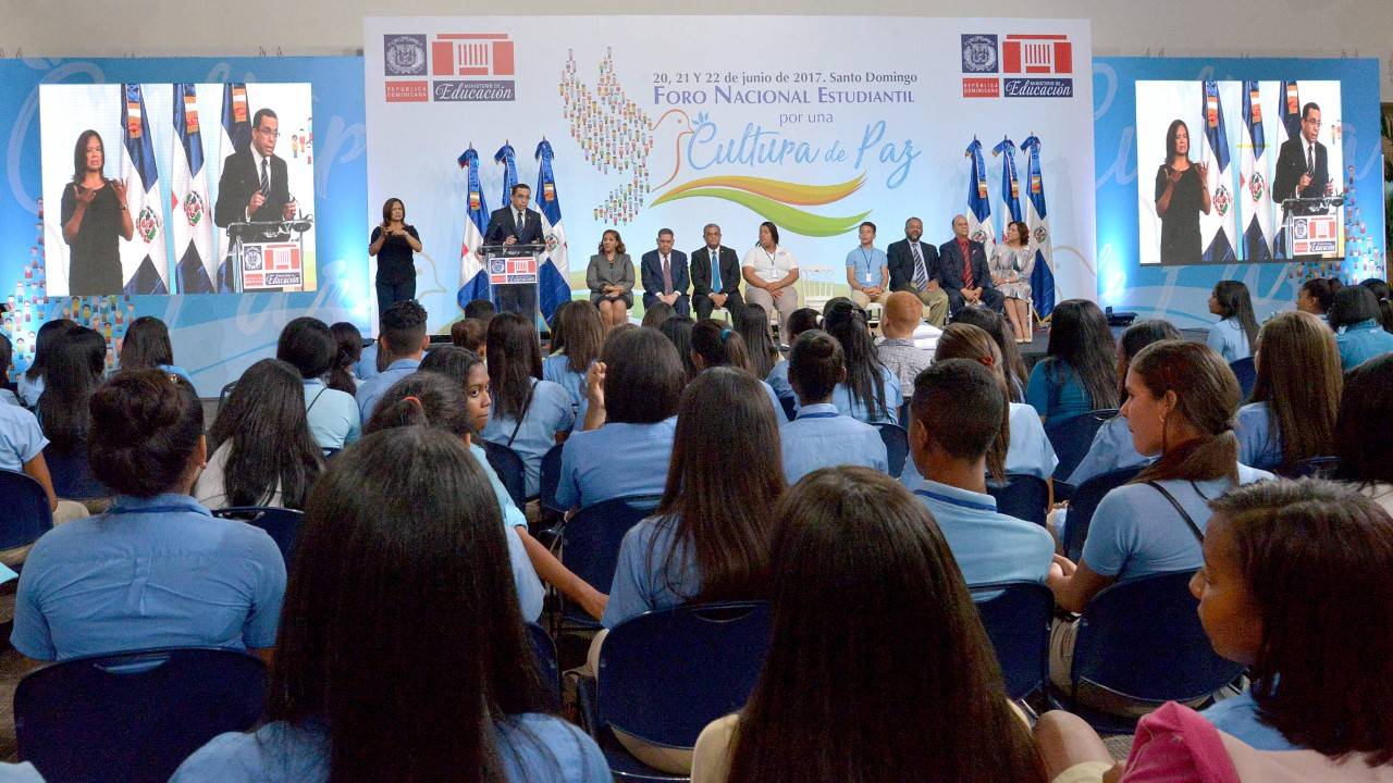 Estudiantes propondrán al ministro Navarro mejoras para la excelencia en la educación